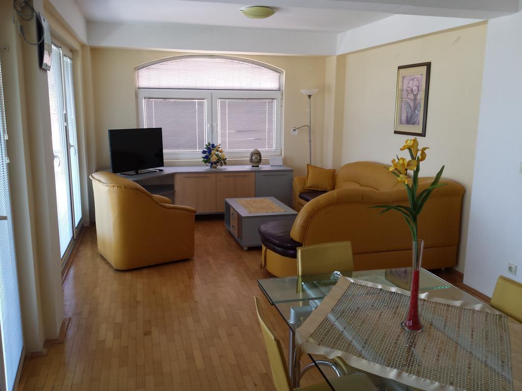 Gjole Apartments Lagadin Kamer foto
