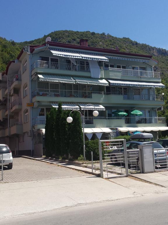 Gjole Apartments Lagadin Kamer foto